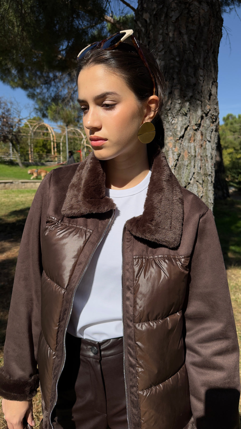 CHAQUETÓN MARRÓN