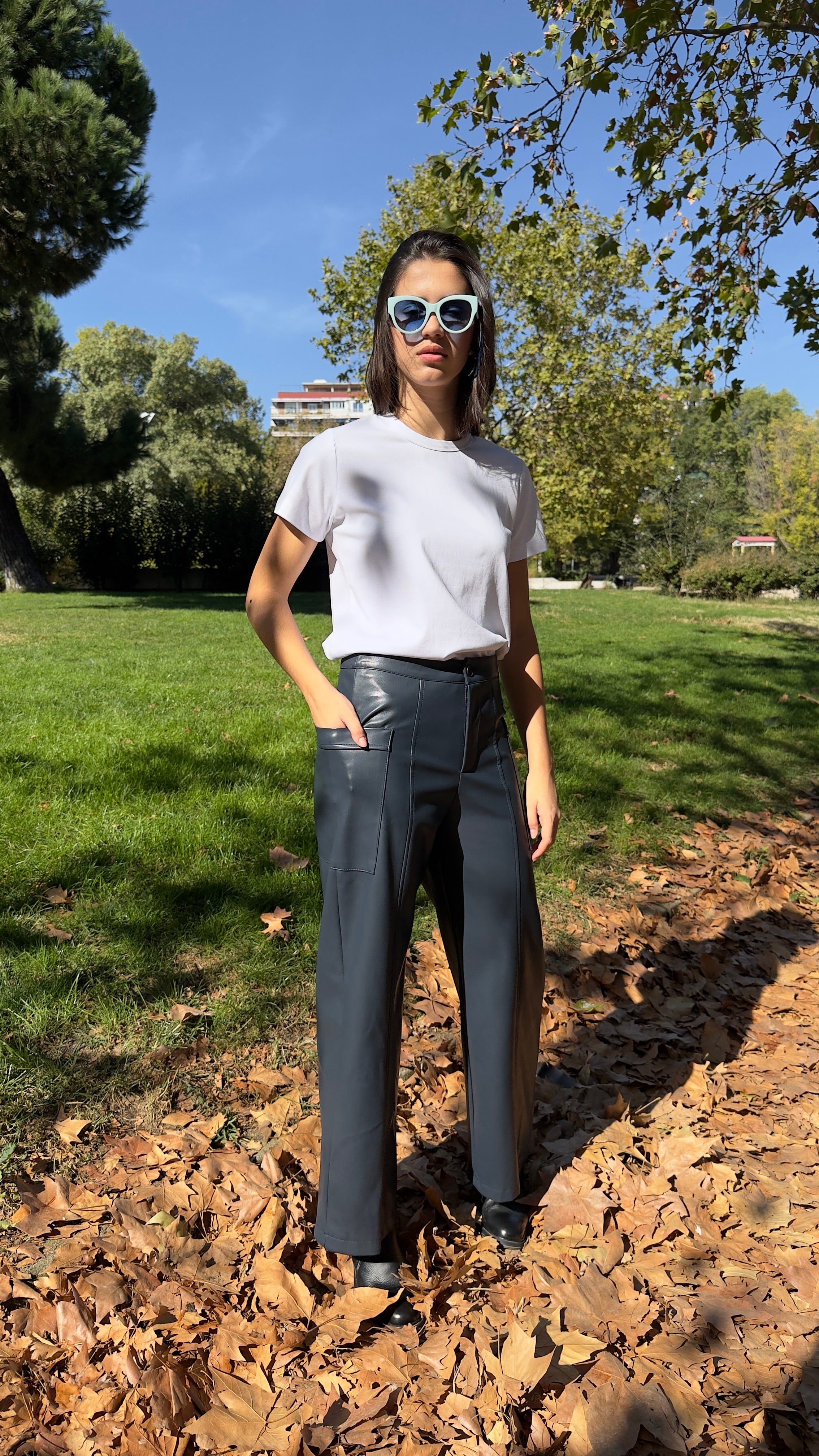 PANTALÓN POLIPIEL AZUL